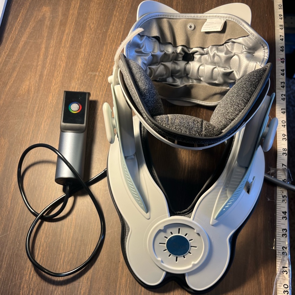 Halifax Cervitrax Gen-2 Neck Air traction device